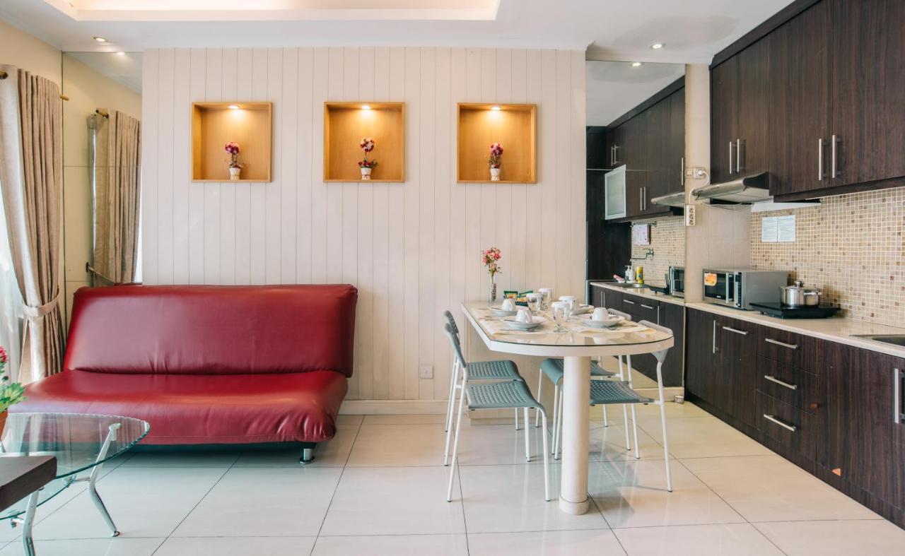 ג'קרטה Ravarine Suite Apartment מראה חיצוני תמונה