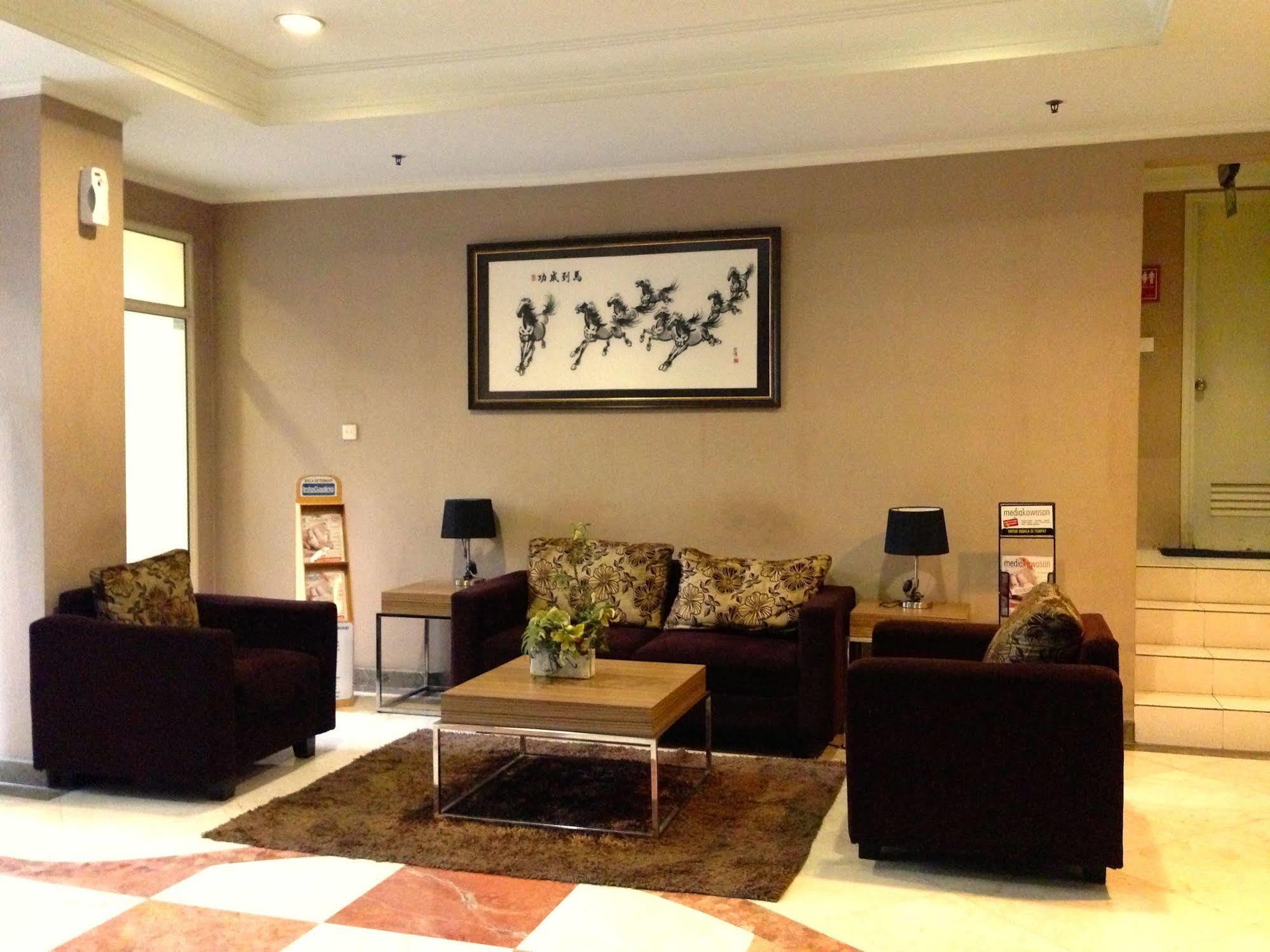 ג'קרטה Ravarine Suite Apartment מראה חיצוני תמונה